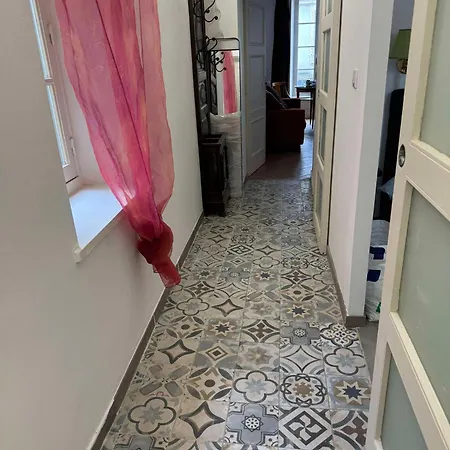 Apartmán Le Royal, F2 En Centre-ville *