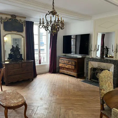 Le Royal, F2 En Centre-ville Apartment *